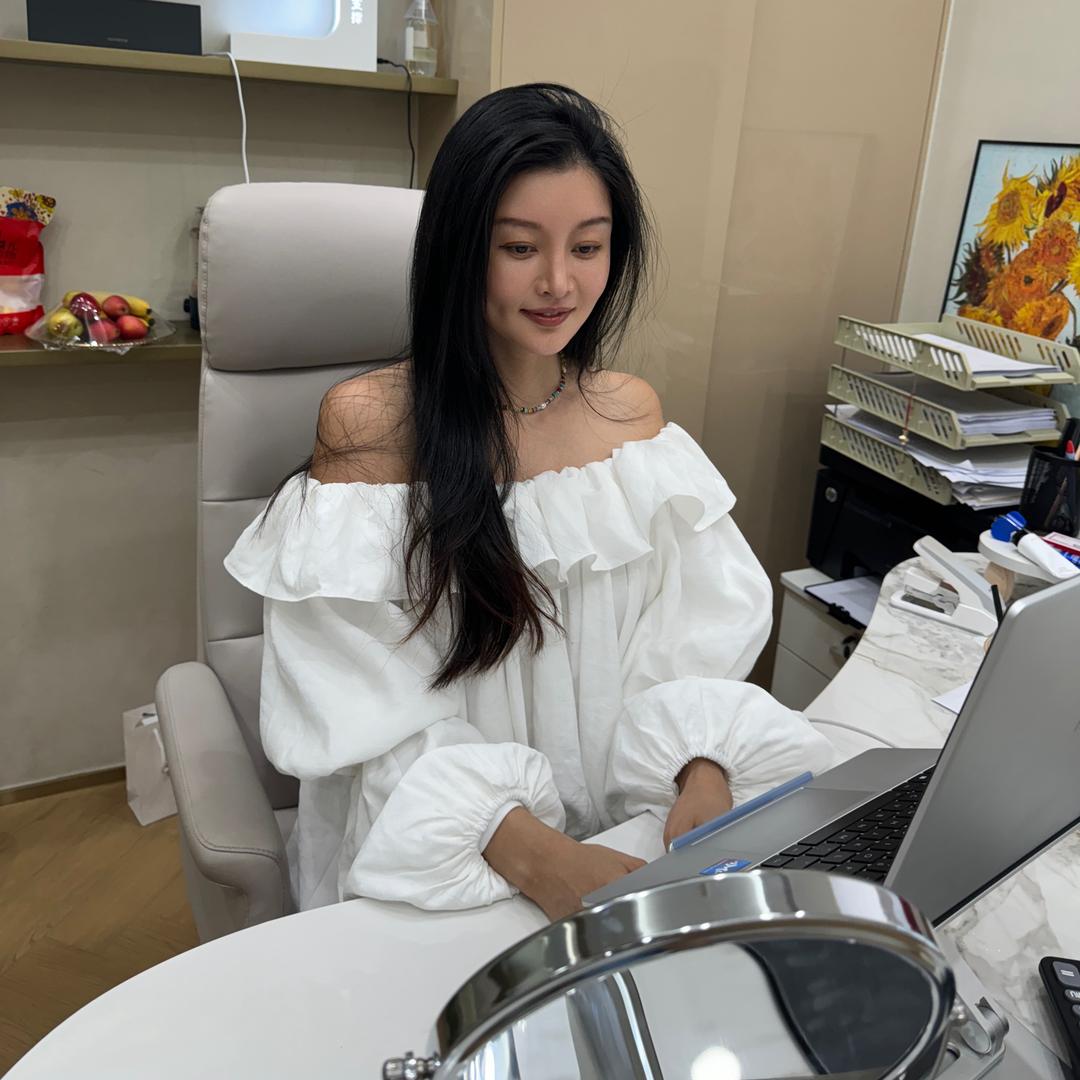 美君