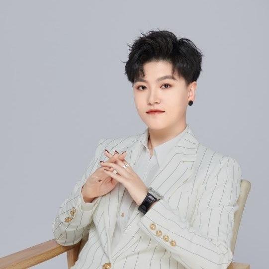 小陆寻翡日记