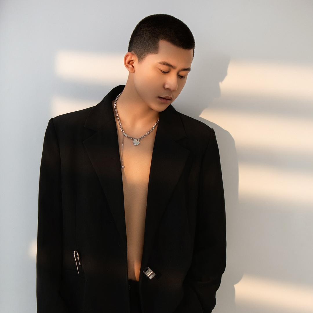 路毅🌤️（1108）