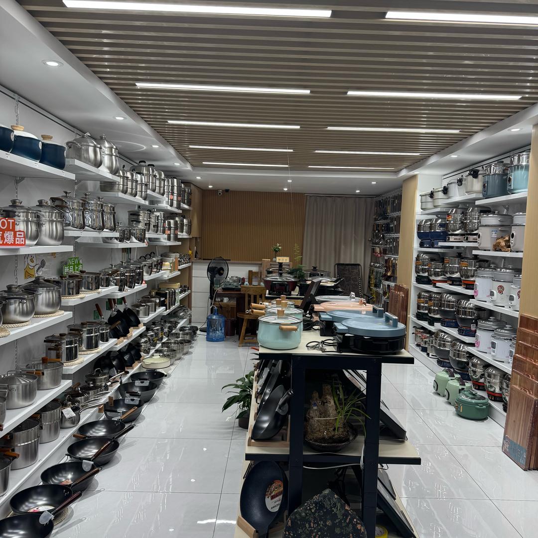 洛阳厨具批发陈姐