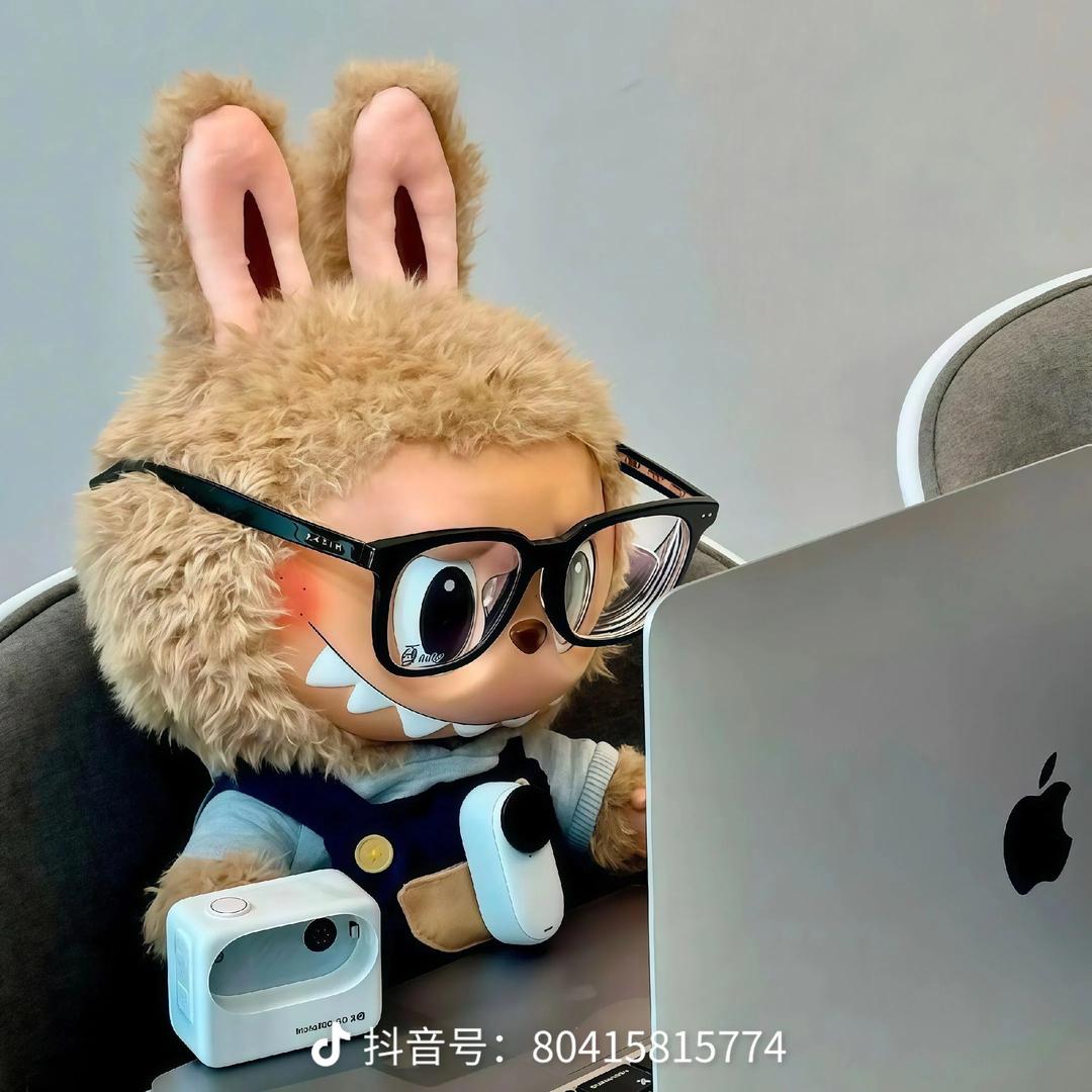 数据加载中….