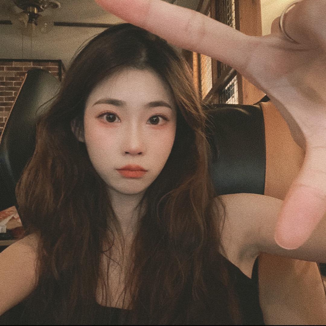 罗罗爱吃香菜