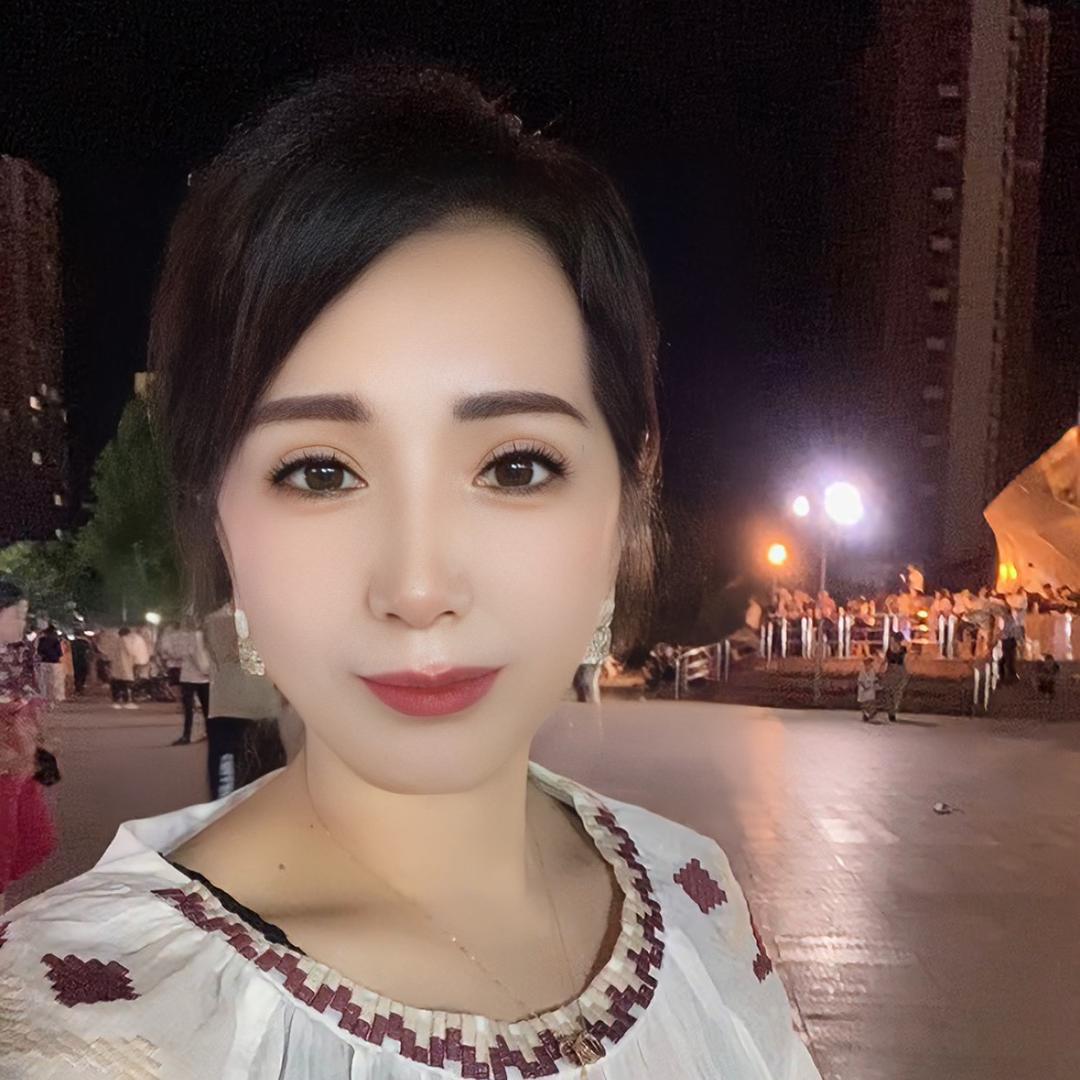 李家大姐70后