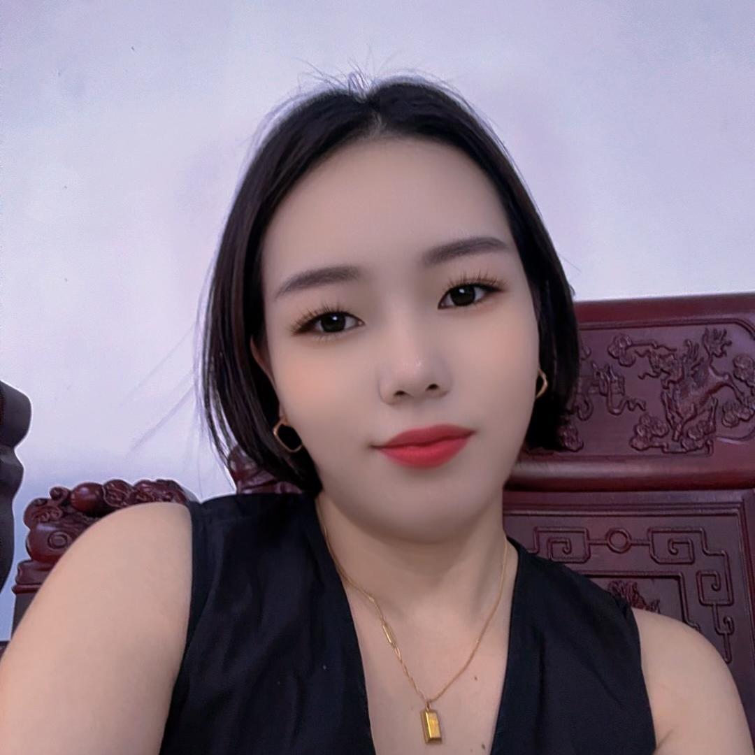 赛丽服饰