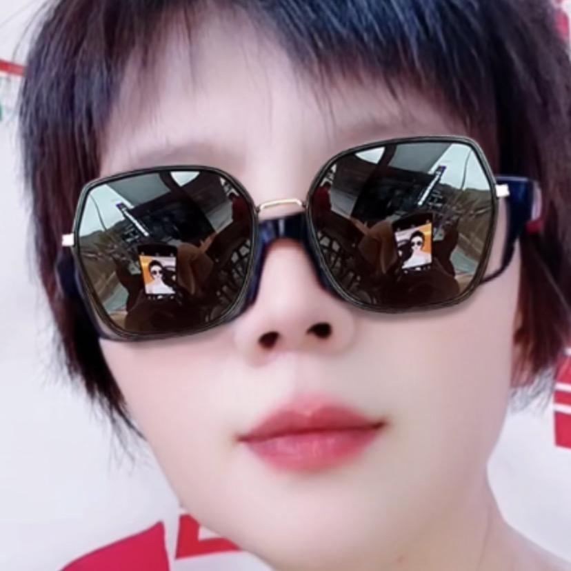 英妹子(不定时直播)