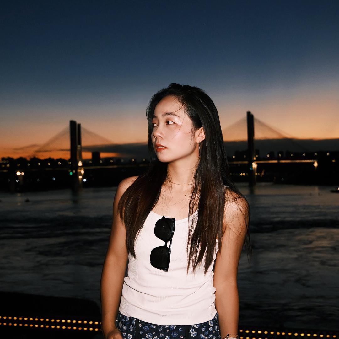 ㅤ 莉子