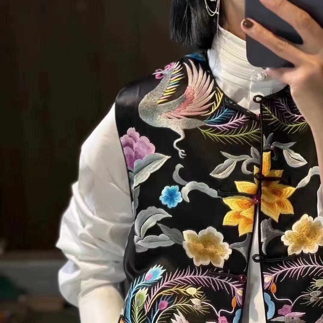 南油国风高端女装工厂六姐