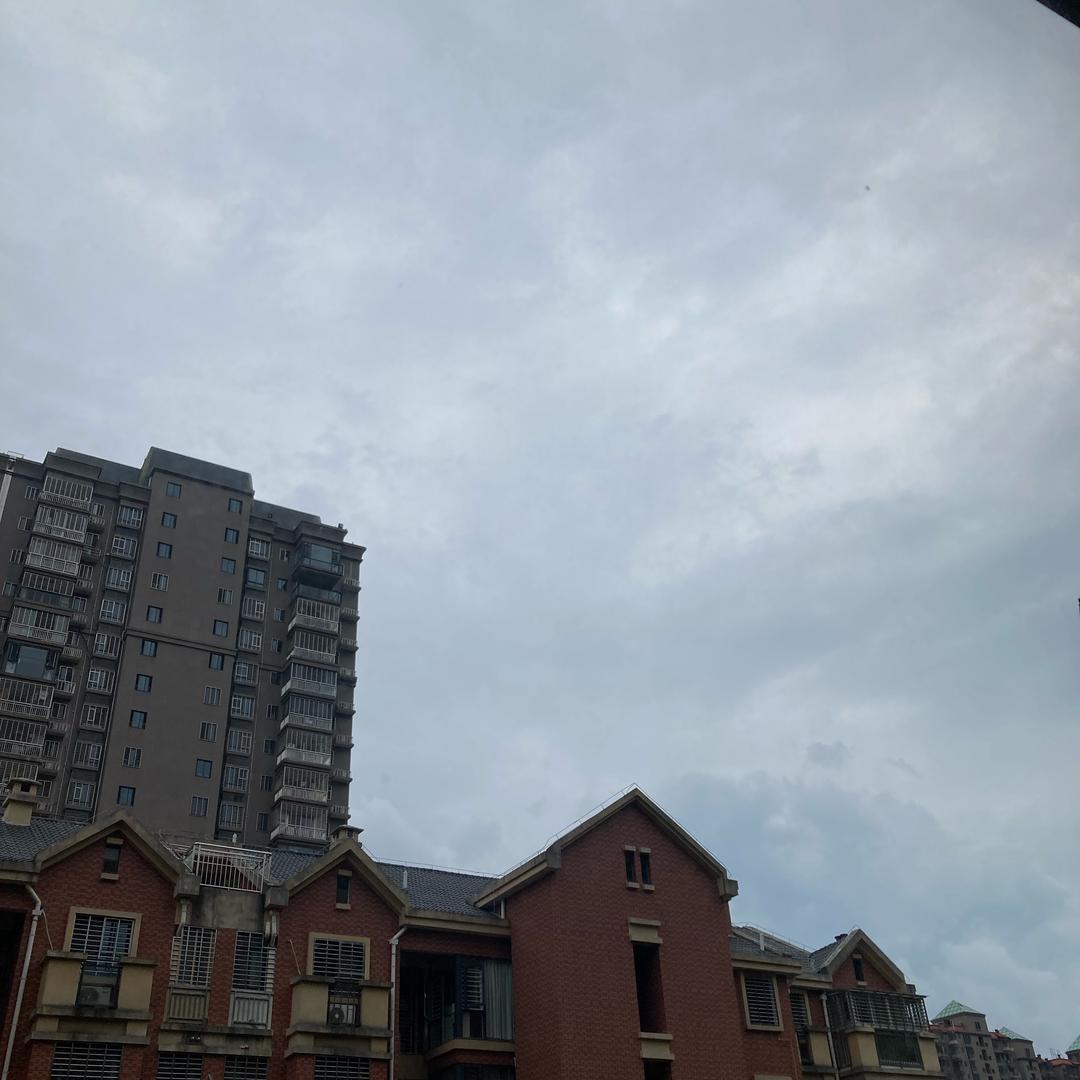 幸运鹅服装经营部