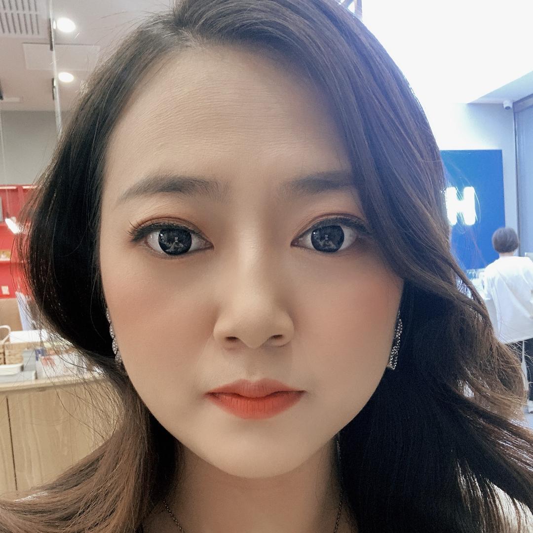 进击的雅楠(银发赛道创业)