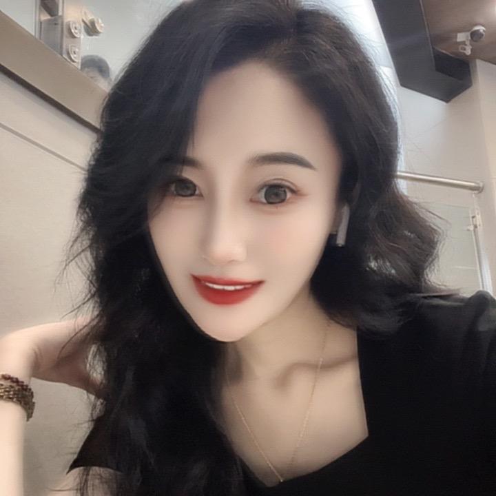 小🍼妮
