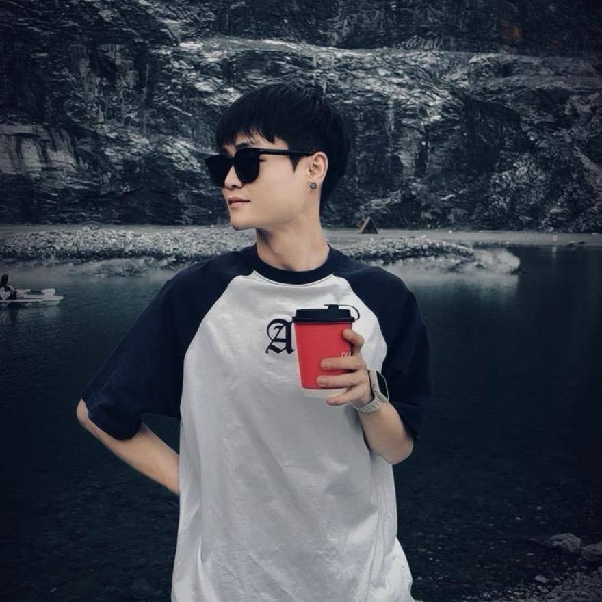 江屿@