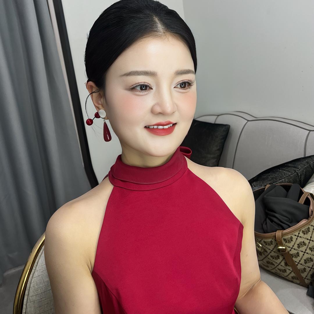 小杨（一家人）
