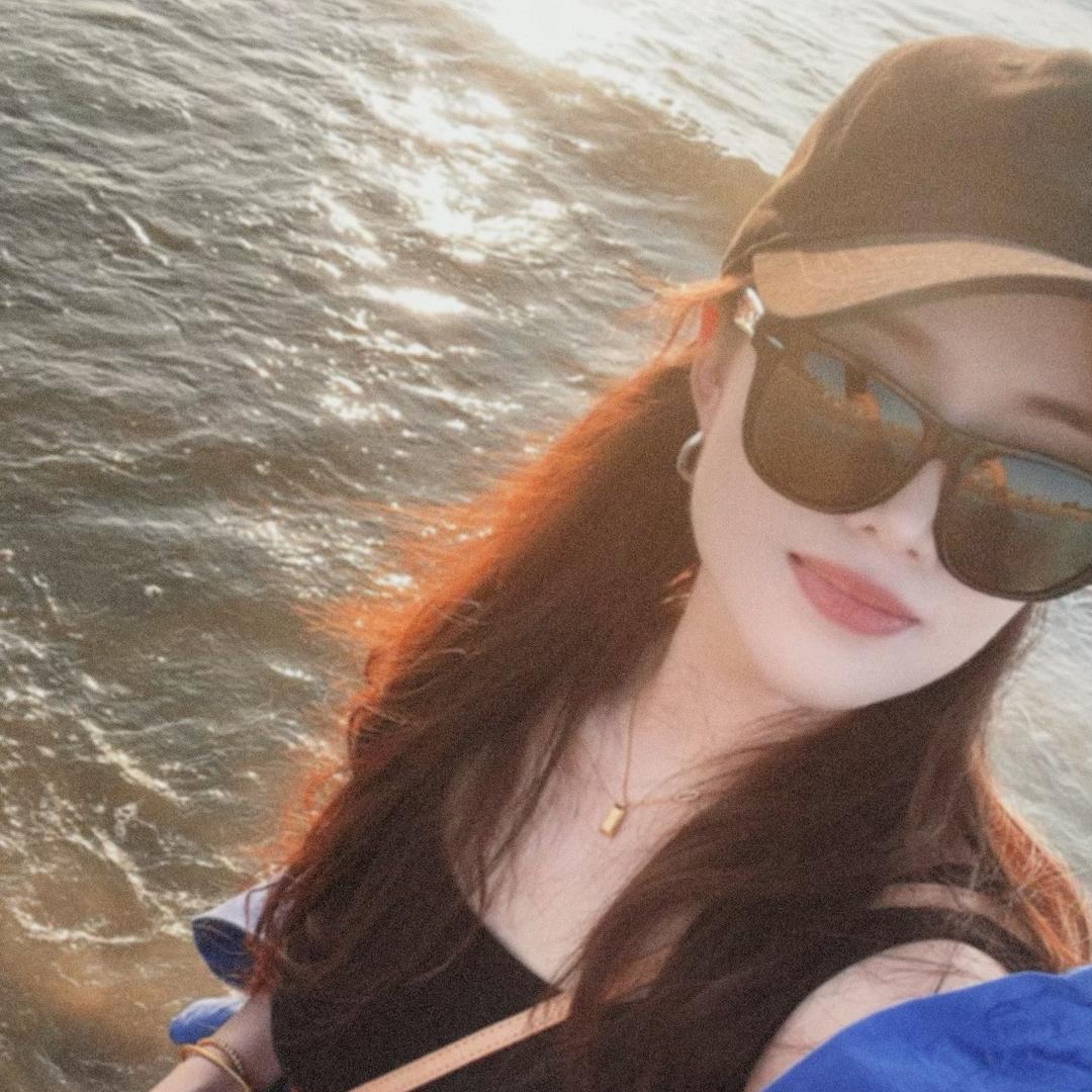 @hy