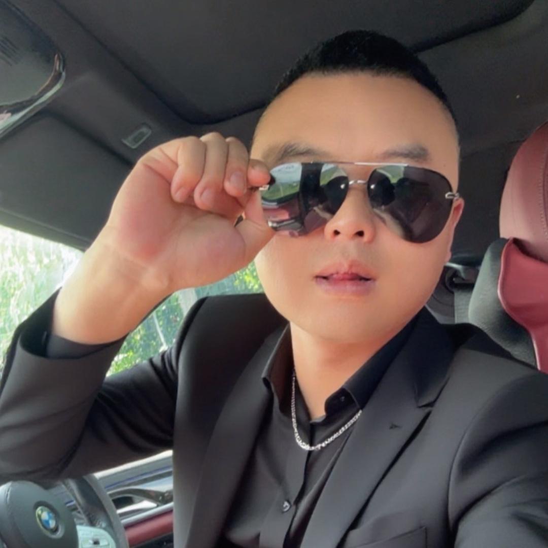 刘会长（典当，金融）