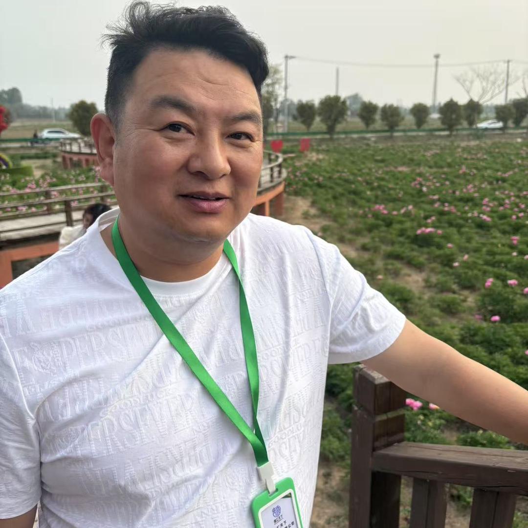 阳光的榴莲庄园