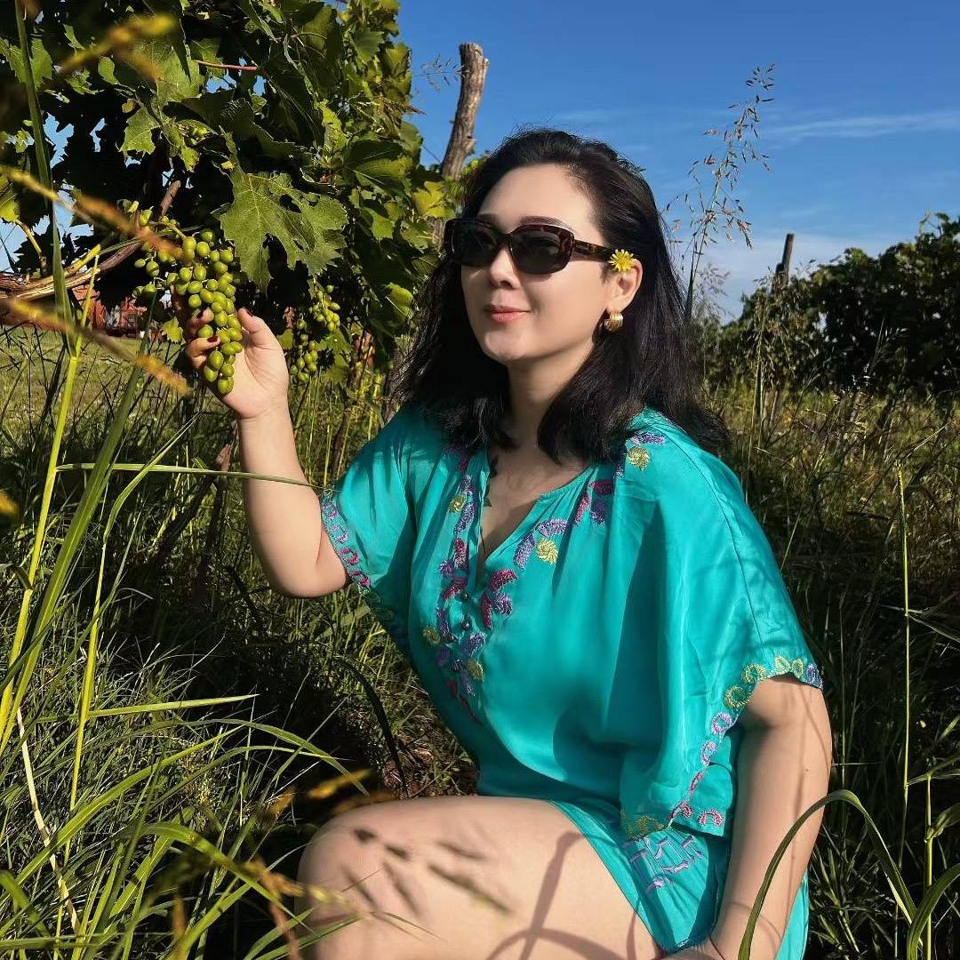 爱撒娇的女人