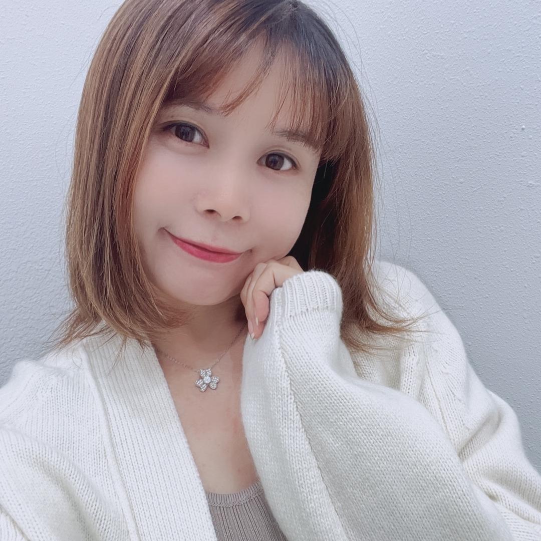 丹丹爱穿搭💕