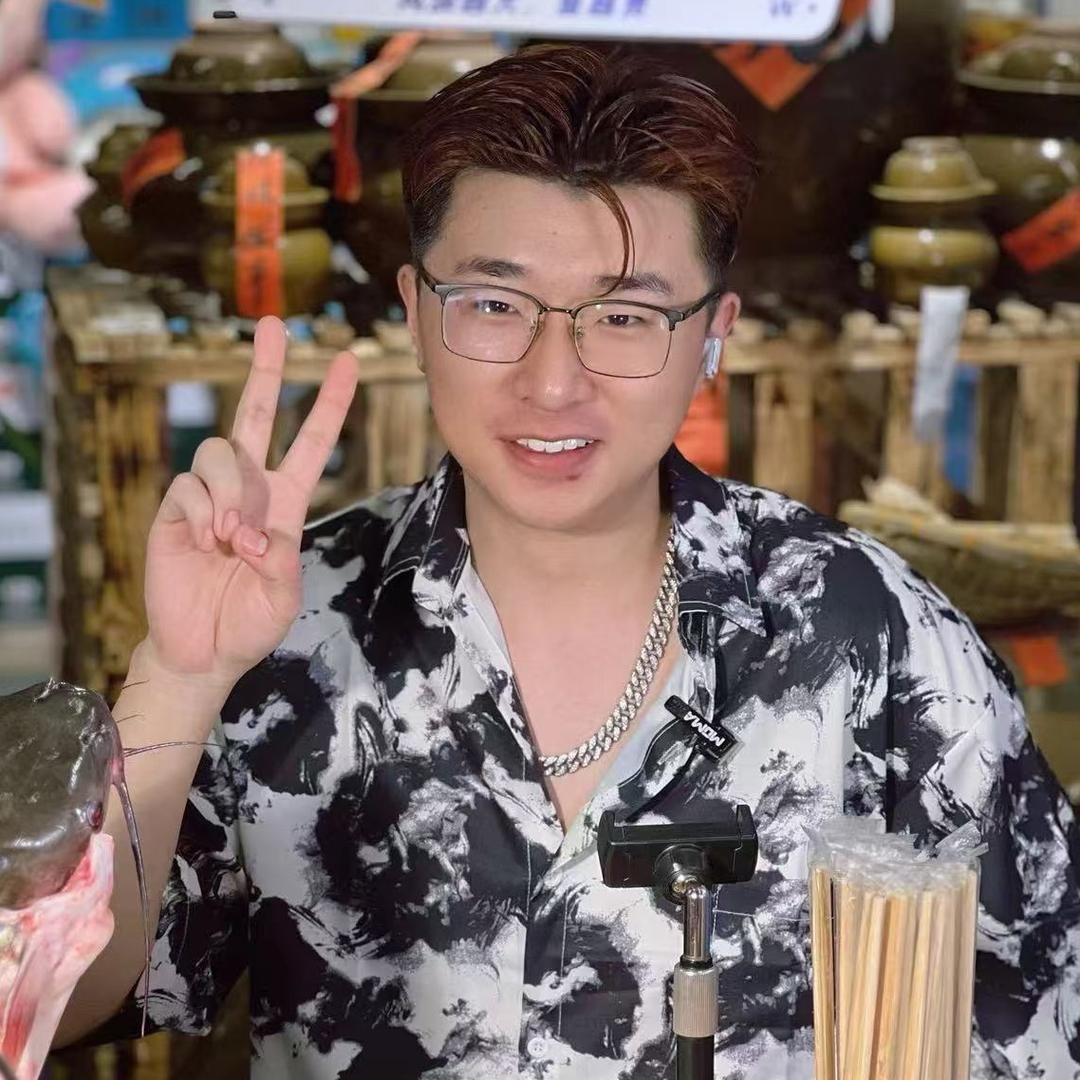 小新不迷糊😵