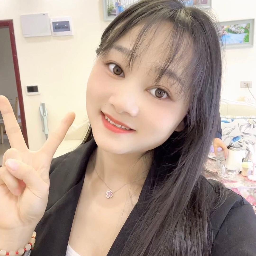 小艳🍭