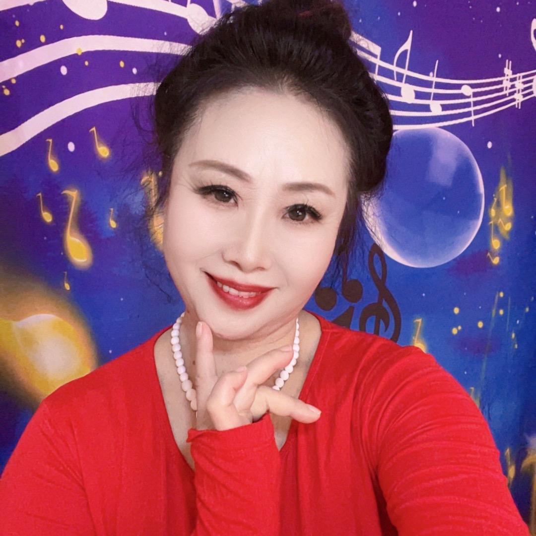 歌舞飞扬，🎤，🎤，每晚，6.30直播