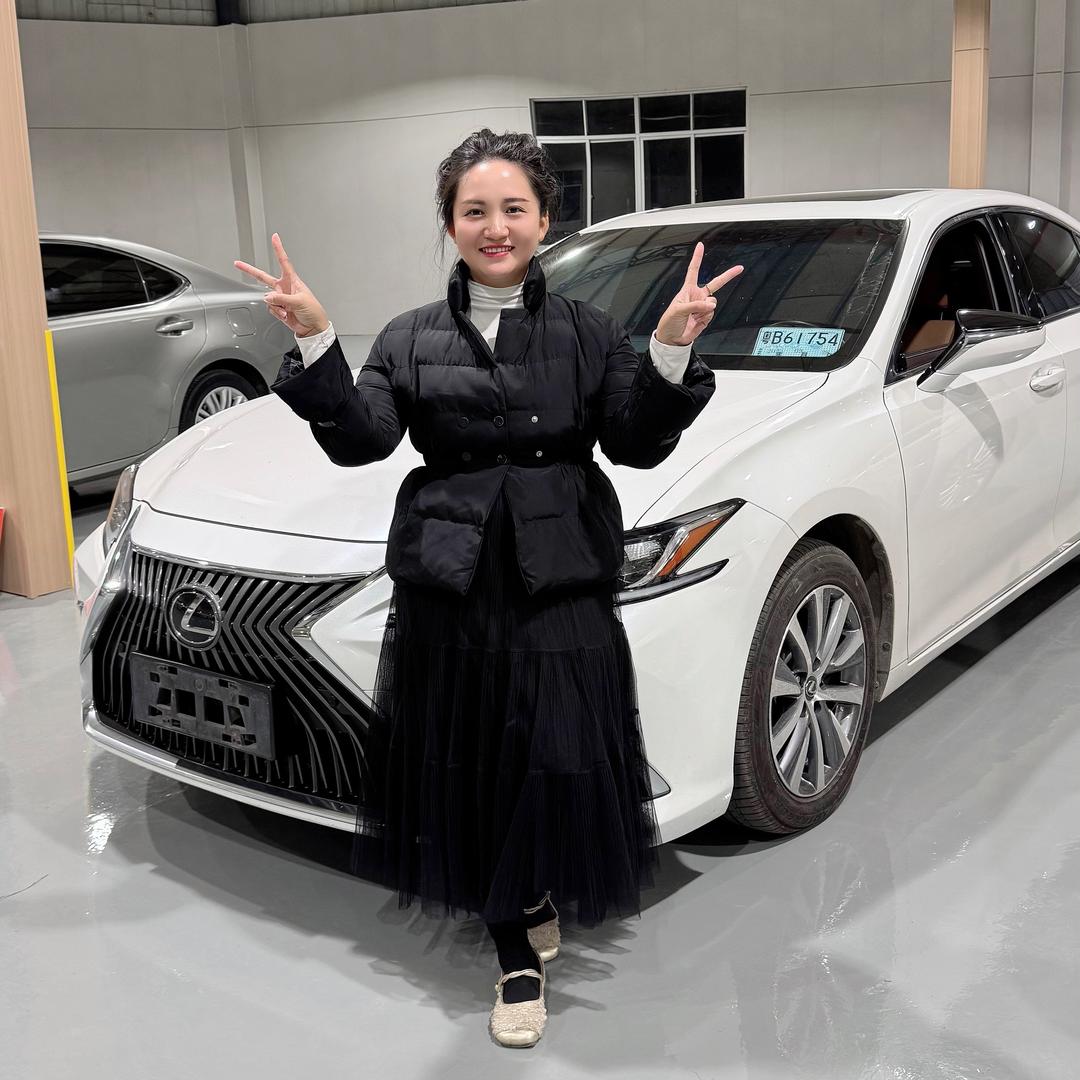 凌志玲二手车🚗