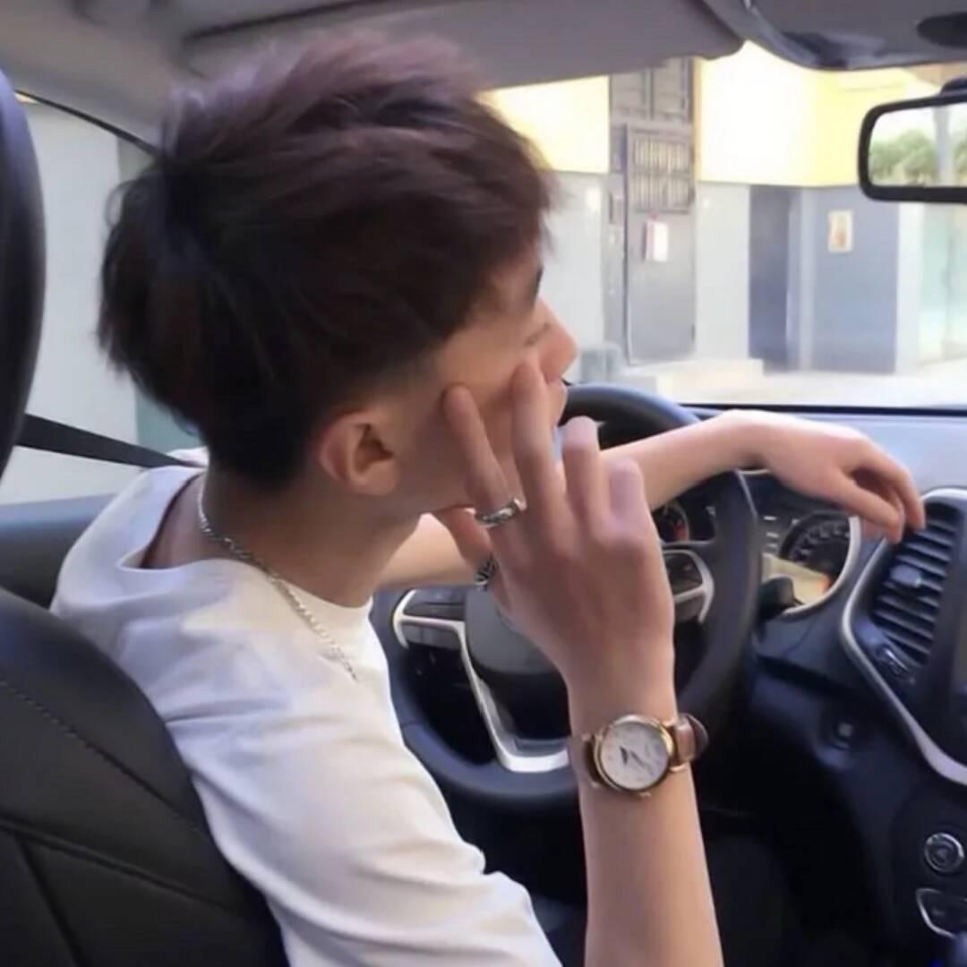 小流氓👀