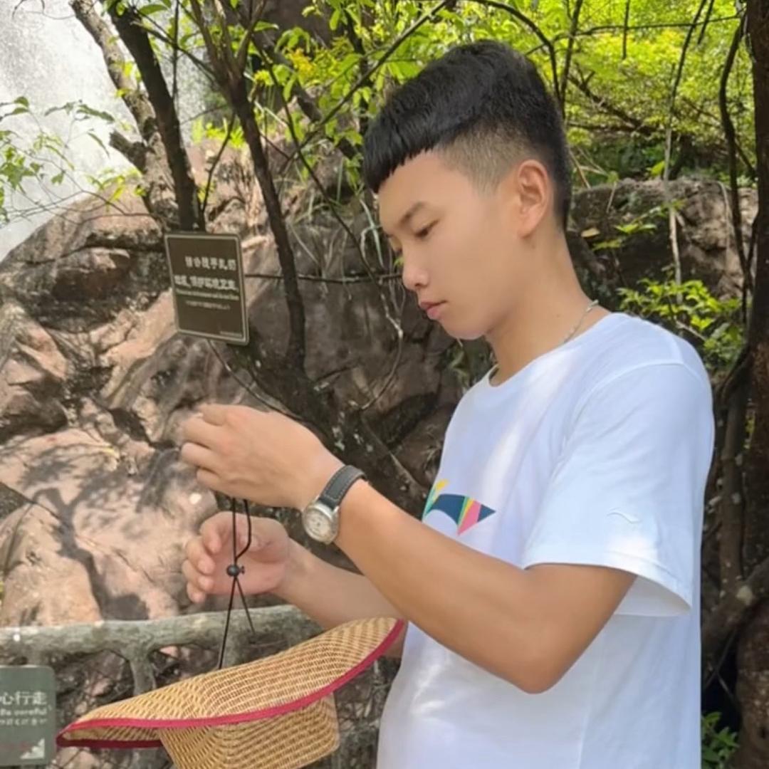 南阳俊弟二手车