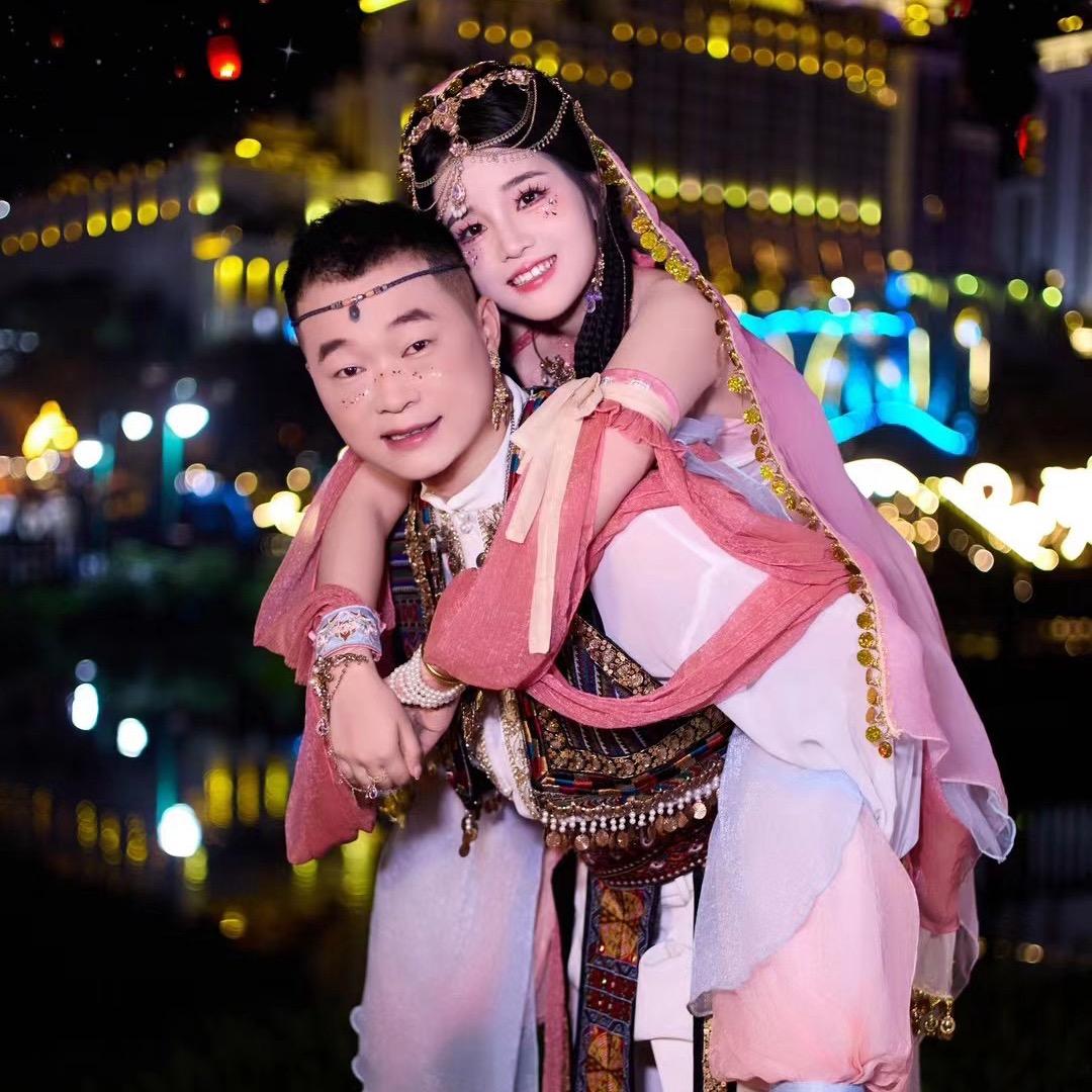 兵哥与卡卡中挝夫妻（生活小号）