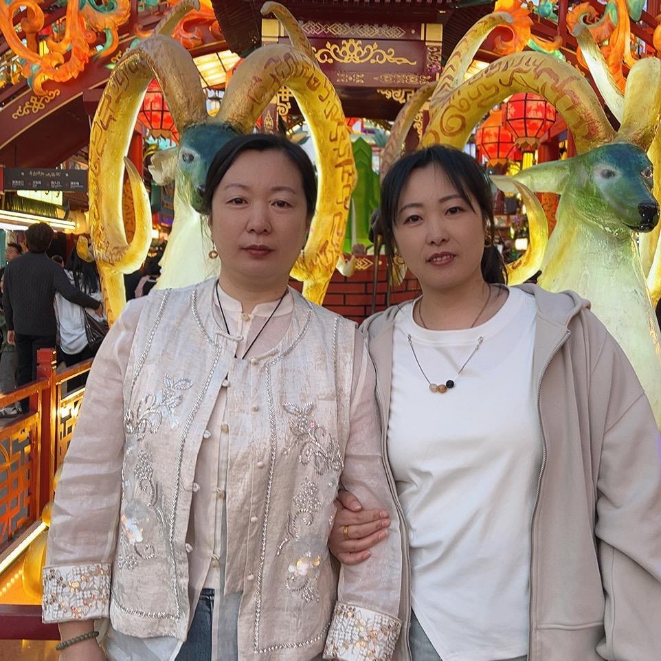 月亮也会发光