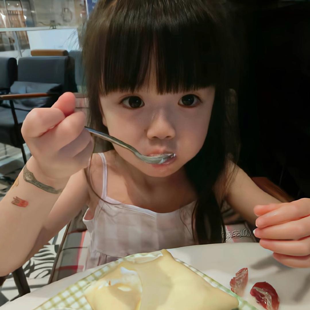 ￴ ￴￴￴￴￴￴ ￴￴￴ ￴