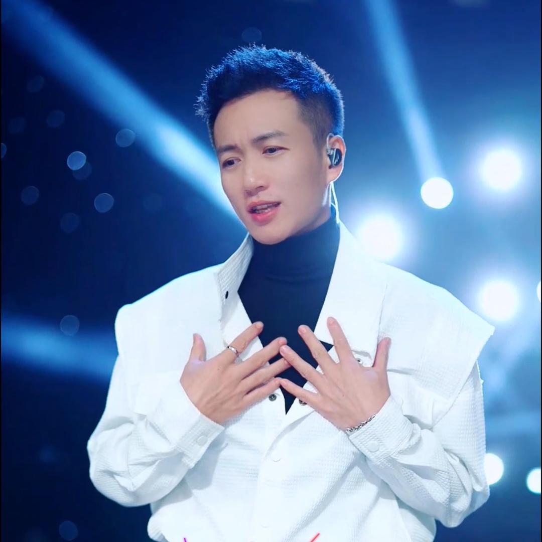 🌈龙一玮（治疗嗓子暂停直播）@抖音