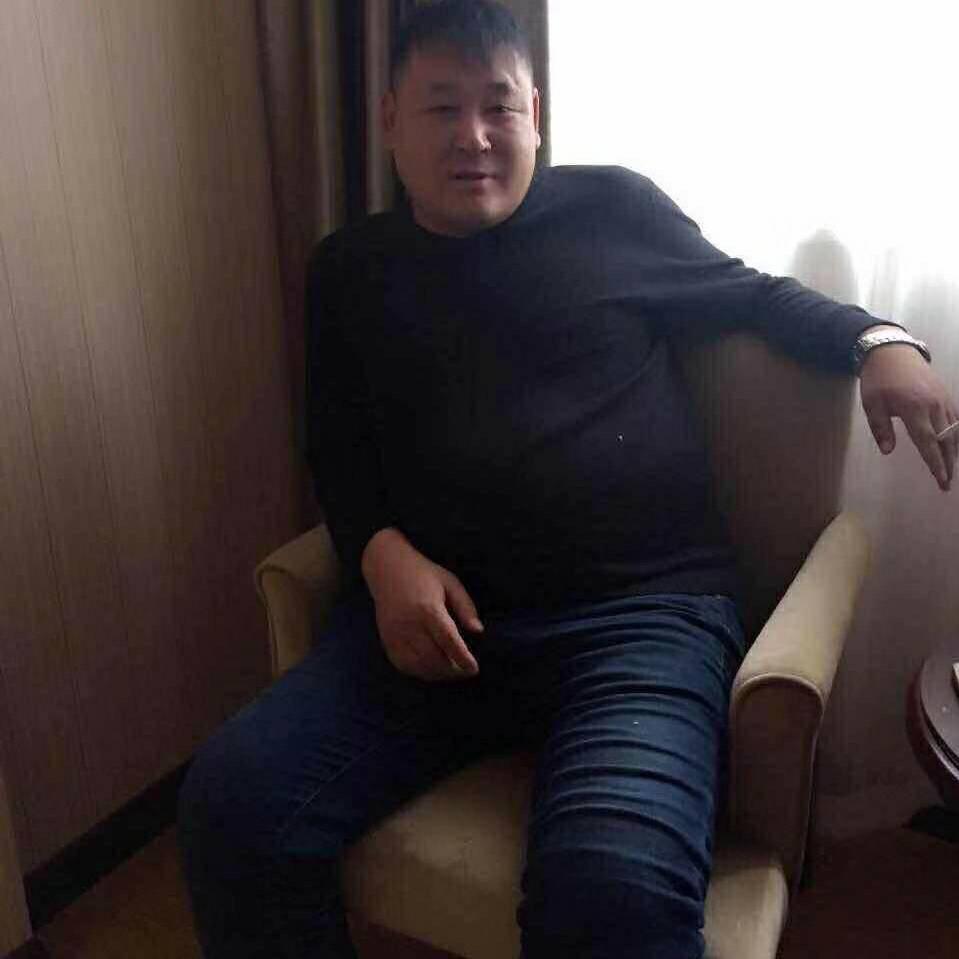 用户8807086749362回眸