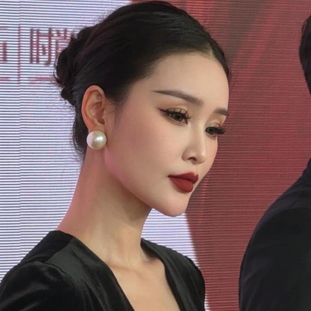 阿林¥
