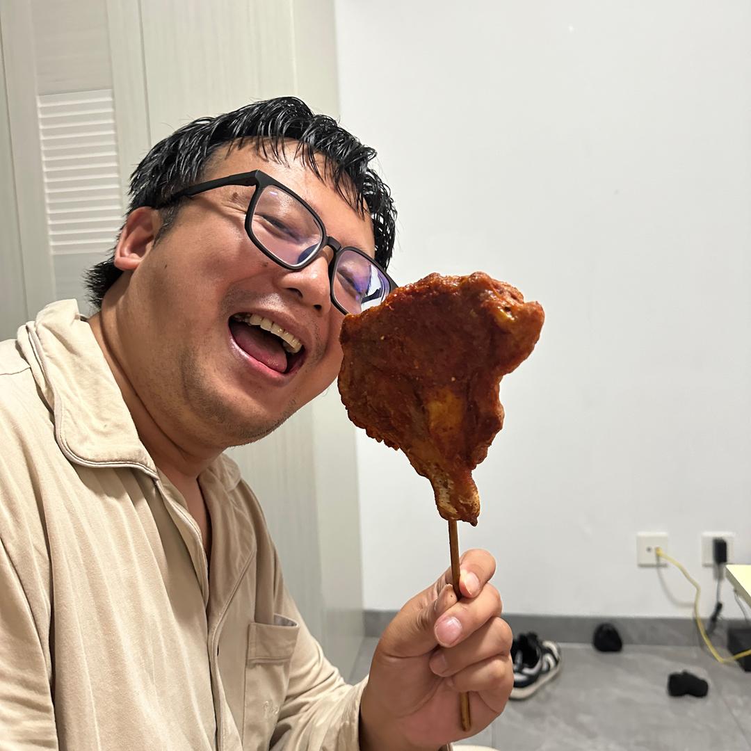 练习两年半的🐔哥