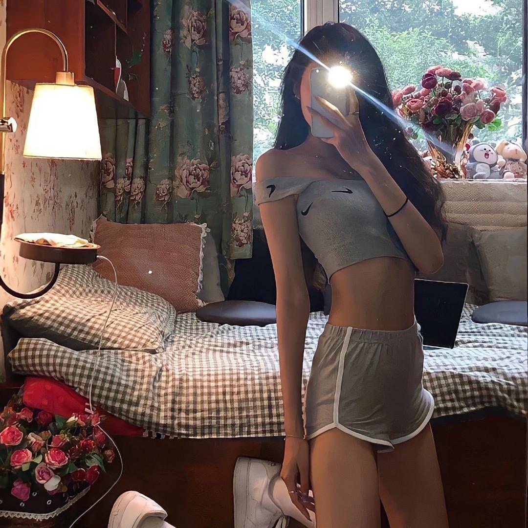 夏一一