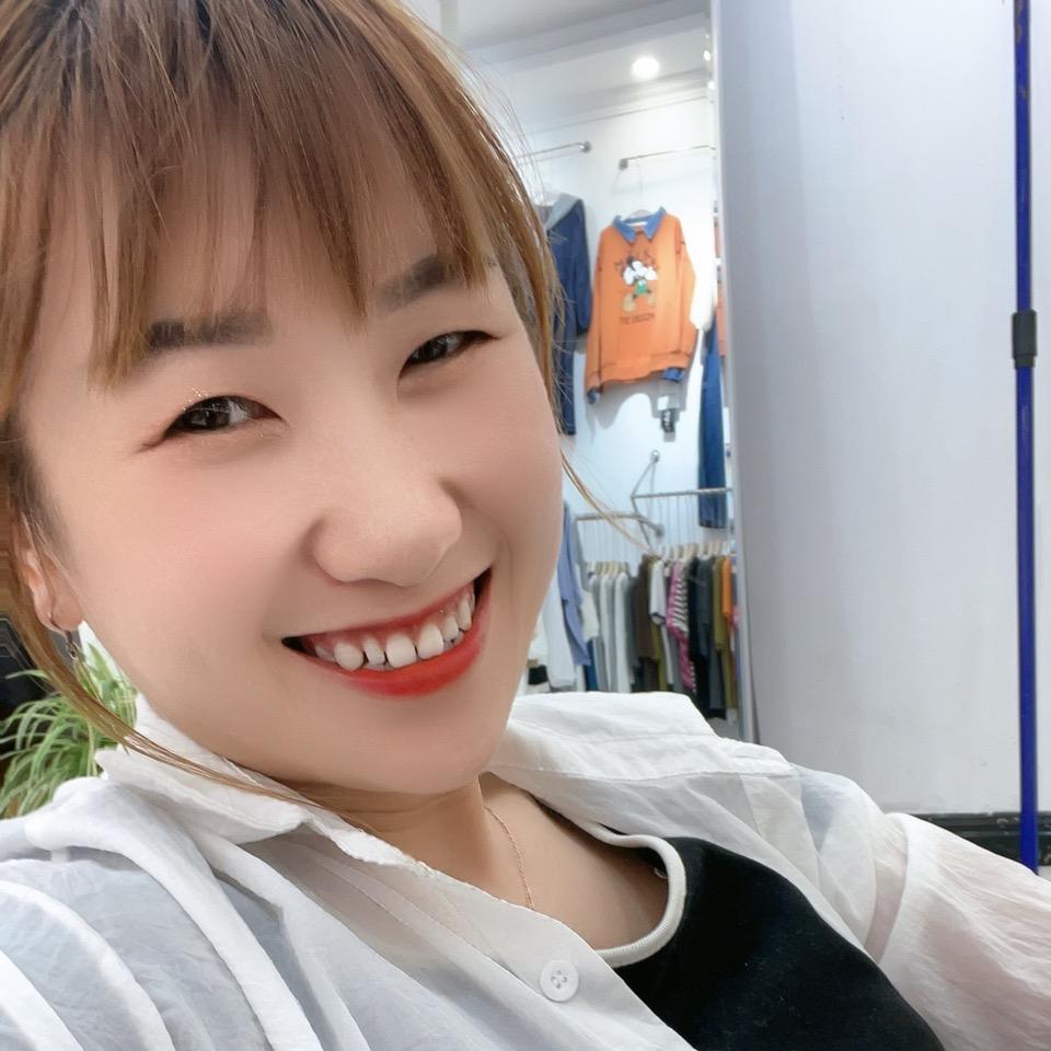 小祖宗童装店
