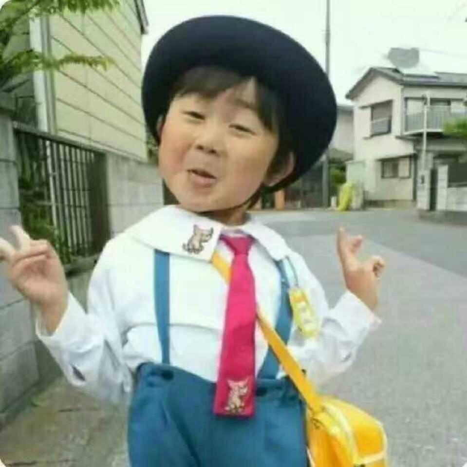 苦美金的小姐姐
