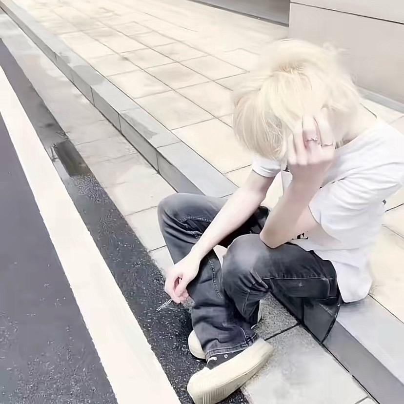 亦