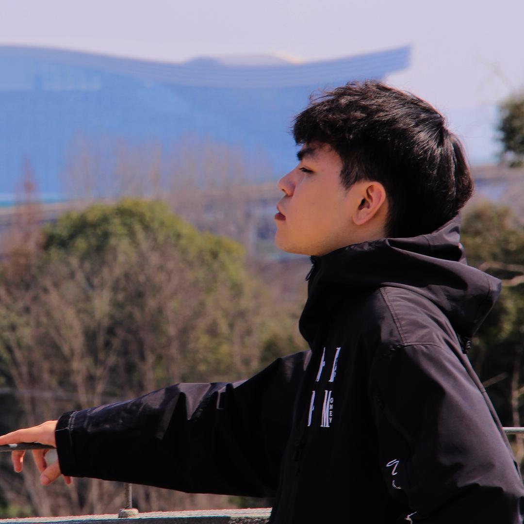 弘海达名车-磊子