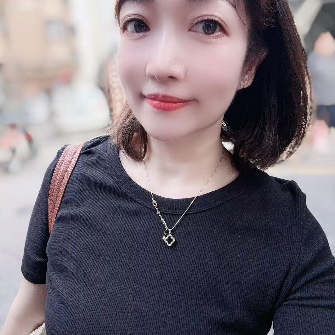 🍒晚月大姐姐☘️