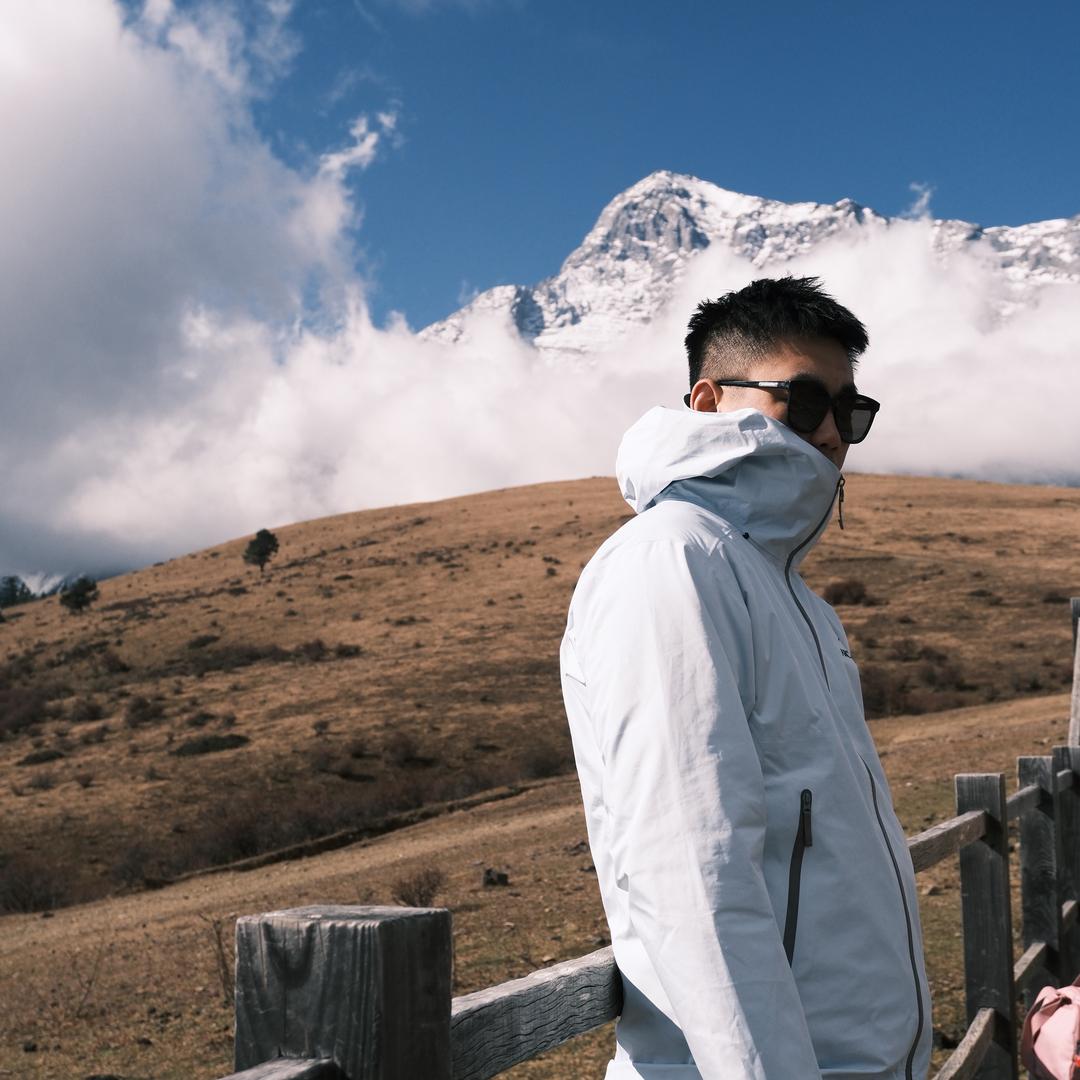 竹林山庄店小二