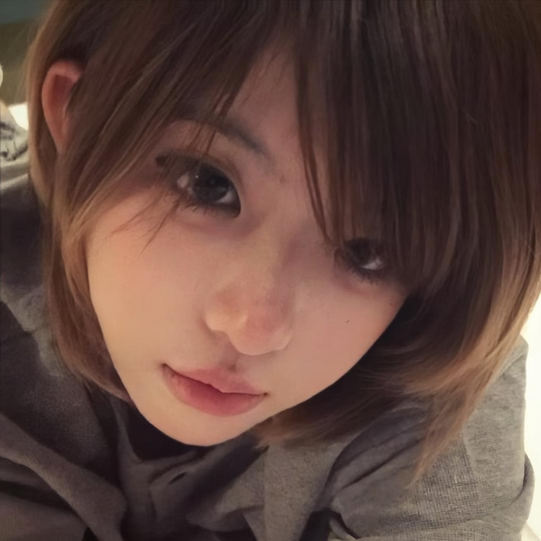 被牛爷爷cos性感猫娘吸引的壮壮妈
