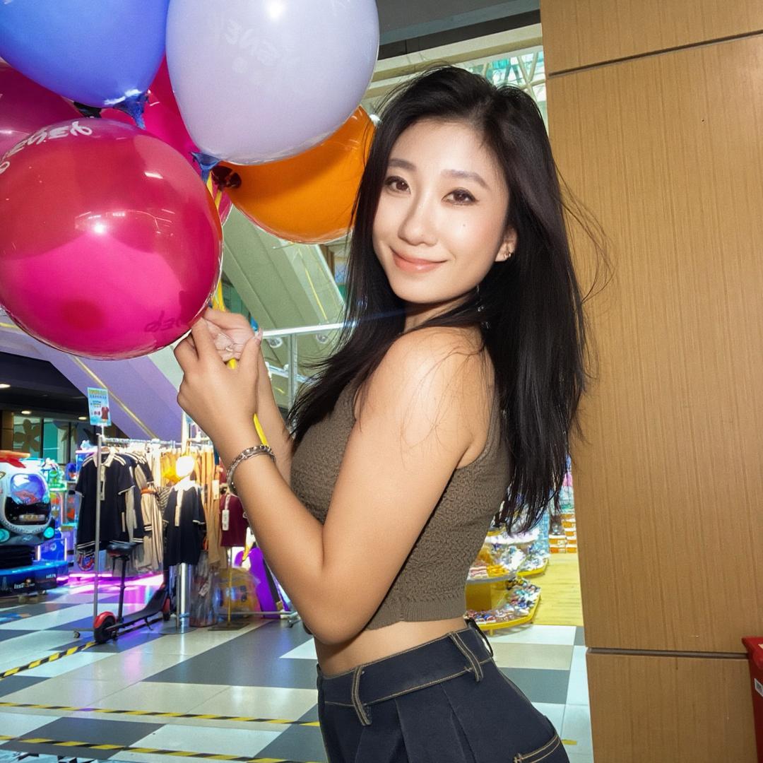 抽象的林品如