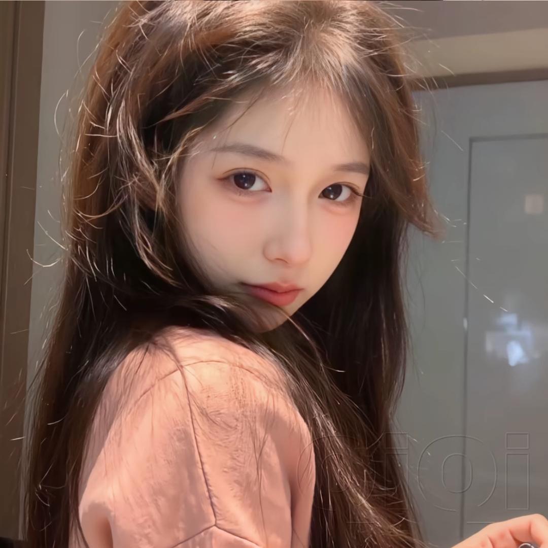 橘桉.