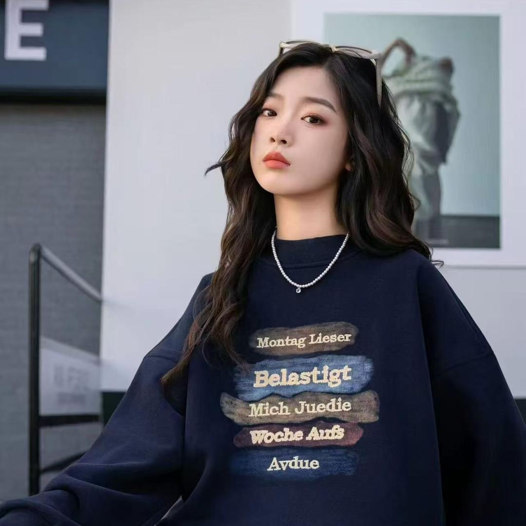 依依童装工厂店