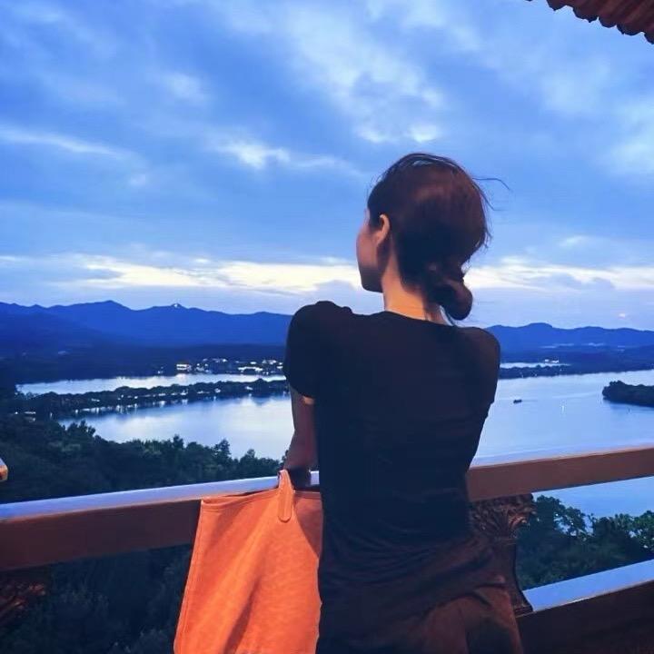 小n