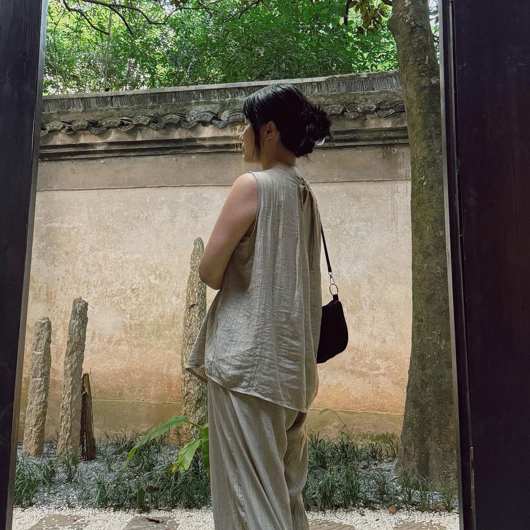 人间野鹿子