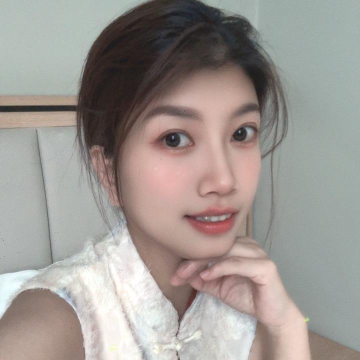 月亮🌙很亮