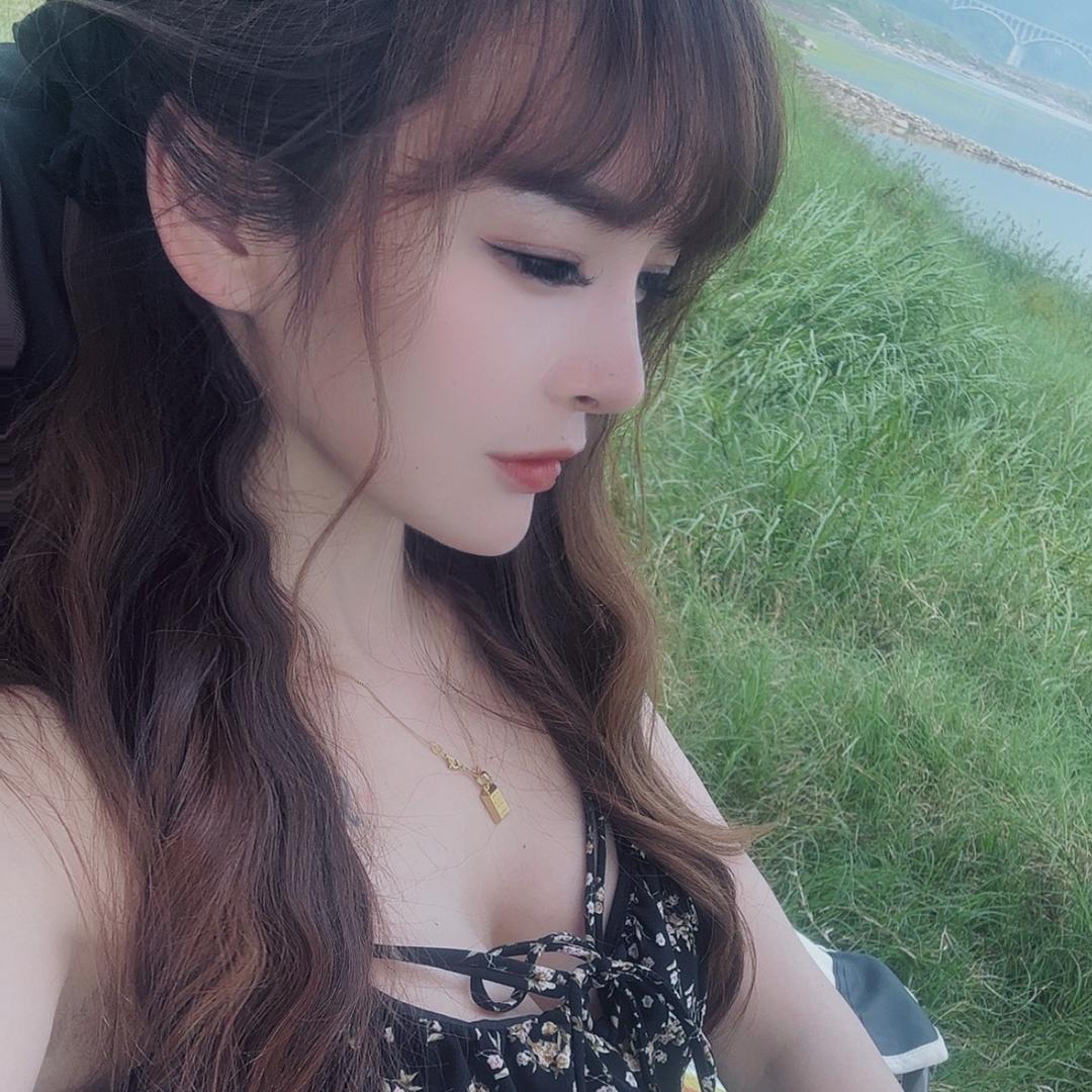 💋 颖 儿