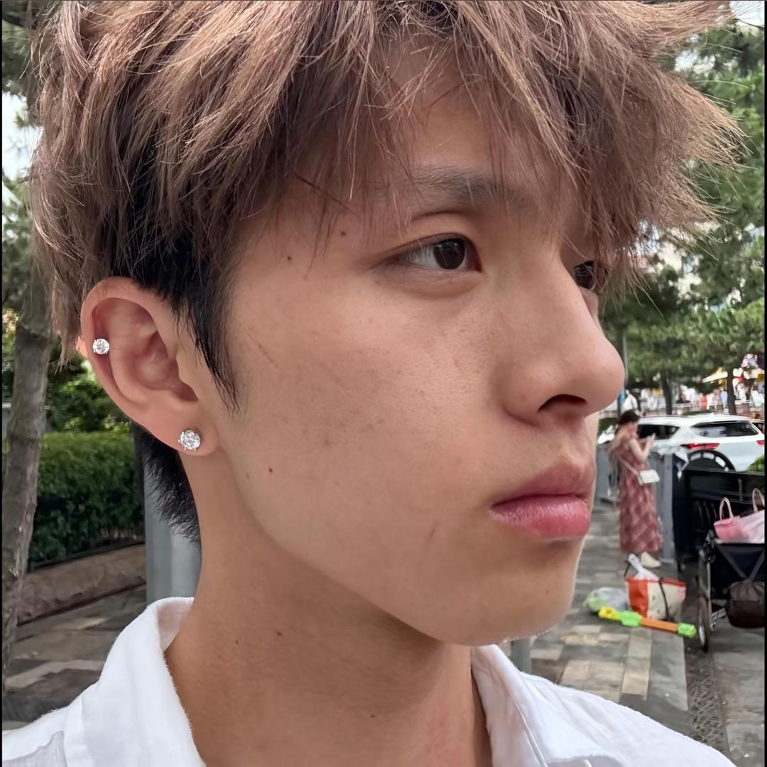 小帅.